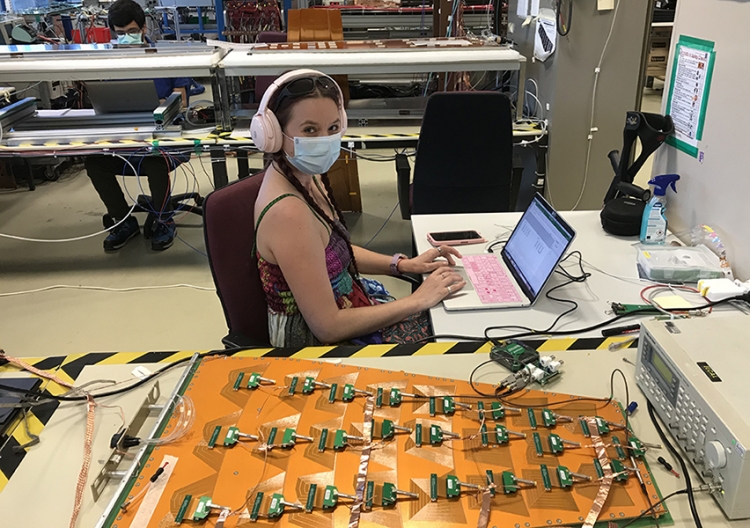 Elizabeth Starling taking scans to assess the noise in a GEM chamber