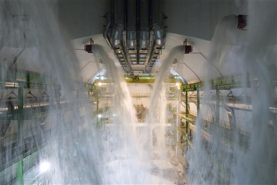 Test of the foam fire extinguishing system in the experiment cavern