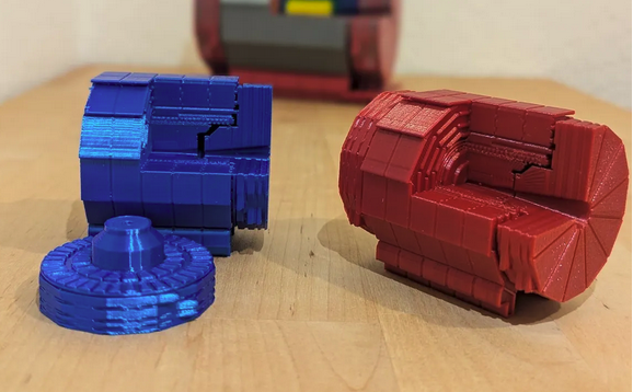 Small 3D print with magnets